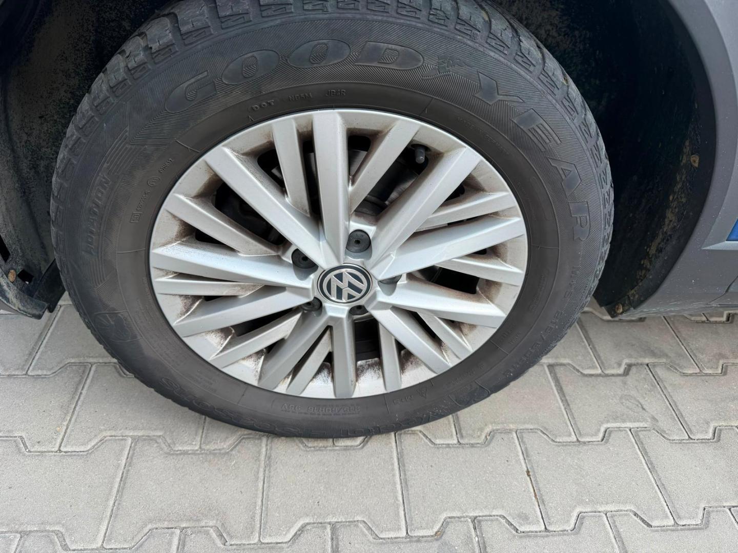Volkswagen T-Roc 1.5 TSI 150 cp ,179000 km image 6