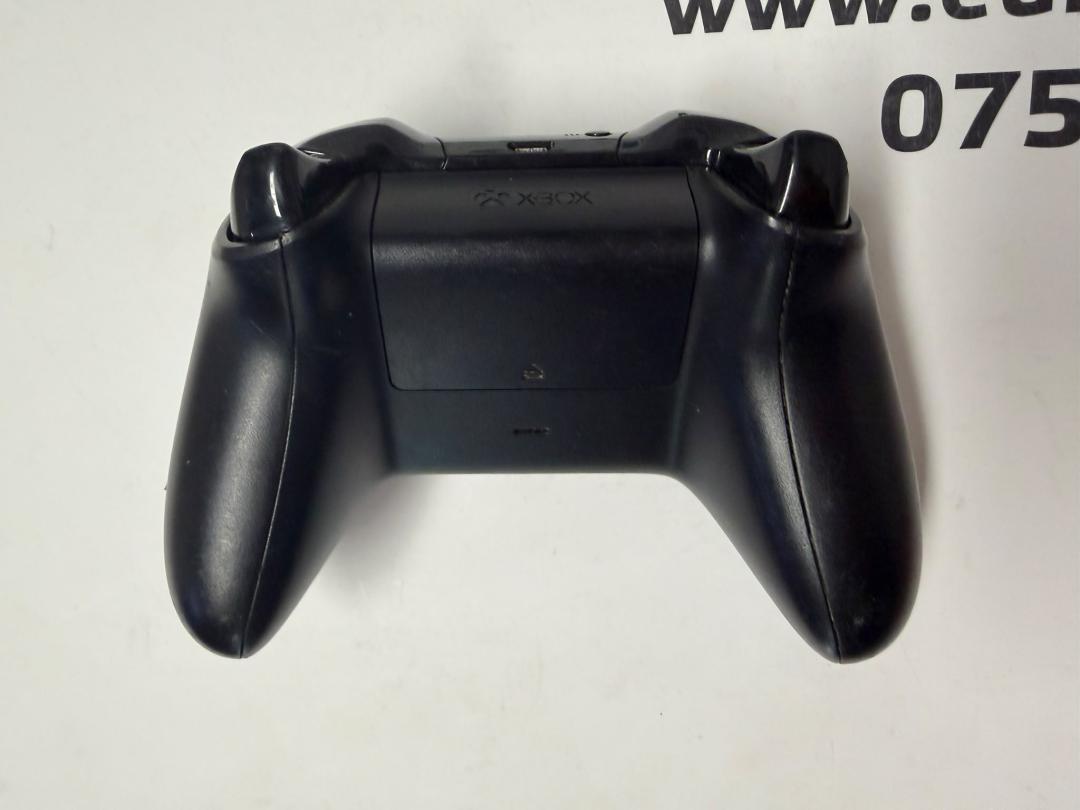 Controller Microsoft Xbox One image 1