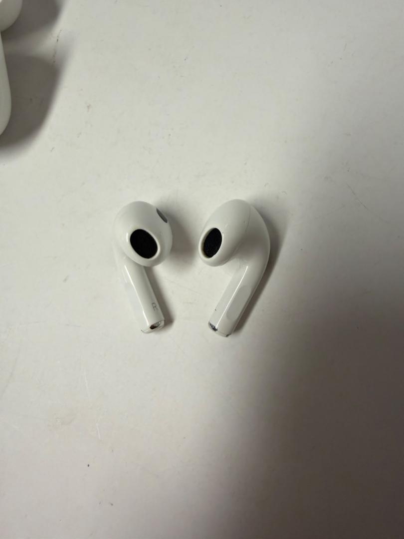 Casti Apple Airpods 3rd Gen image 2