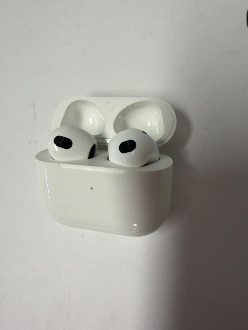 Casti Apple Airpods 3rd Gen image 1