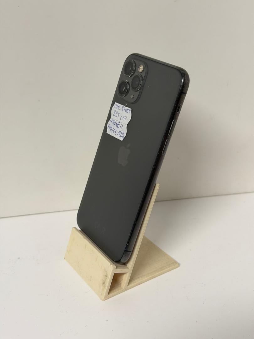 iPhone 11 Pro, 64GB, 82% image 1