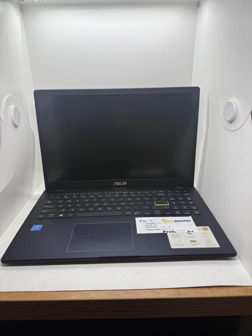 Laptopul ASUS E510M