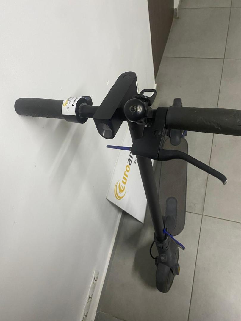 Trotineta electrica Xiaomi Mi Electric Scooter 3 image 1