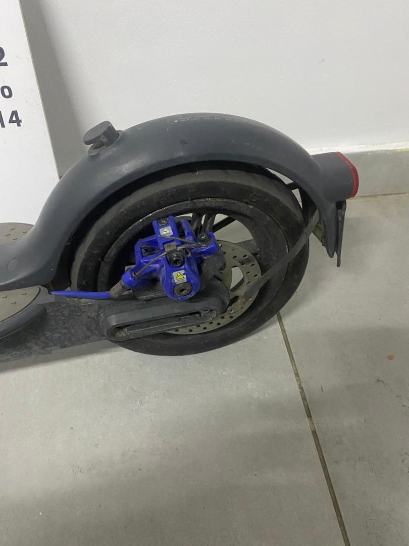 Trotineta electrica Xiaomi Mi Electric Scooter 3 image 4