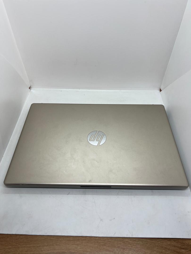Laptop HP image 1