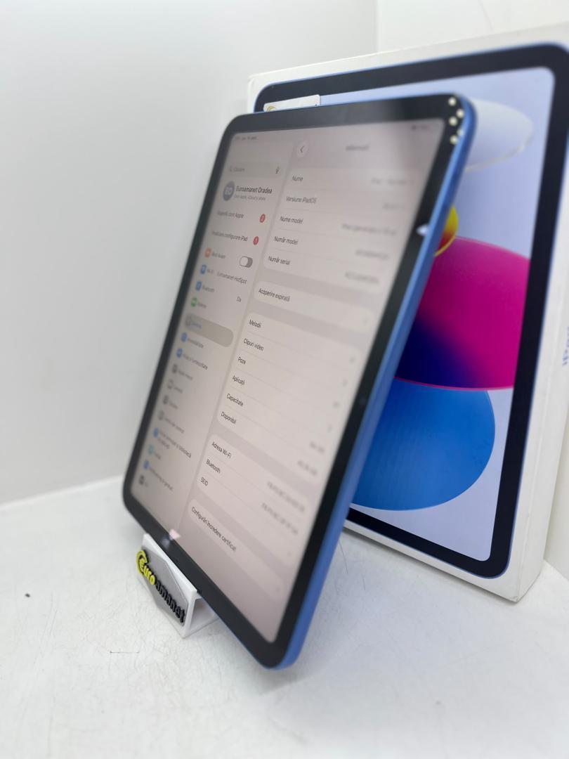 Apple iPad 10 image 1