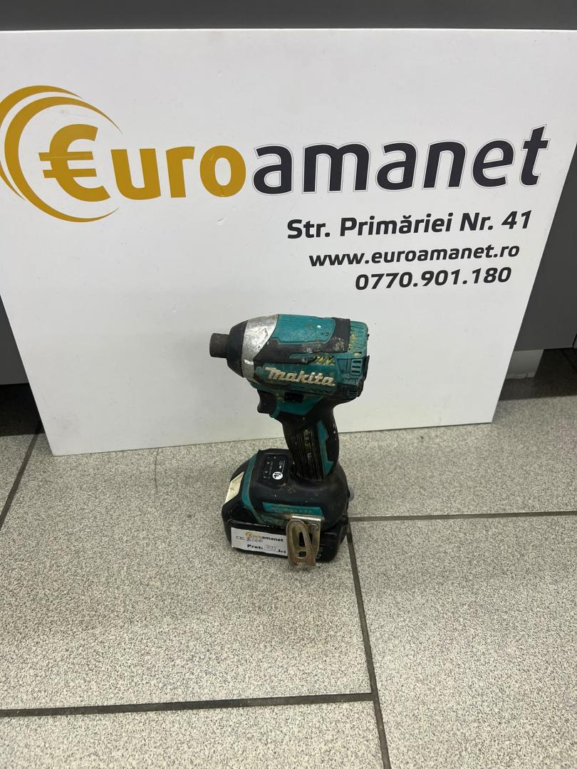Autofiletanta Makita DTD 154 cu baterie 18v 3ah image 3