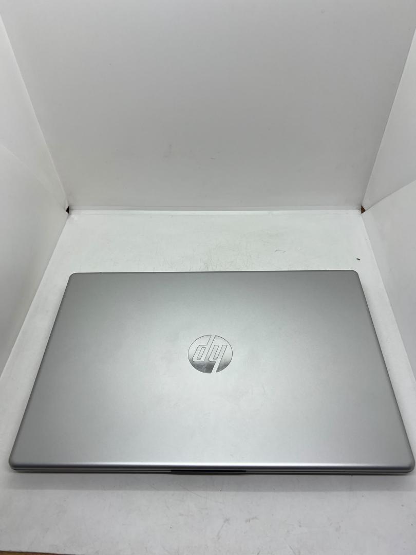 HP 14-EM0021NE Ryzen 5 7520U image 2