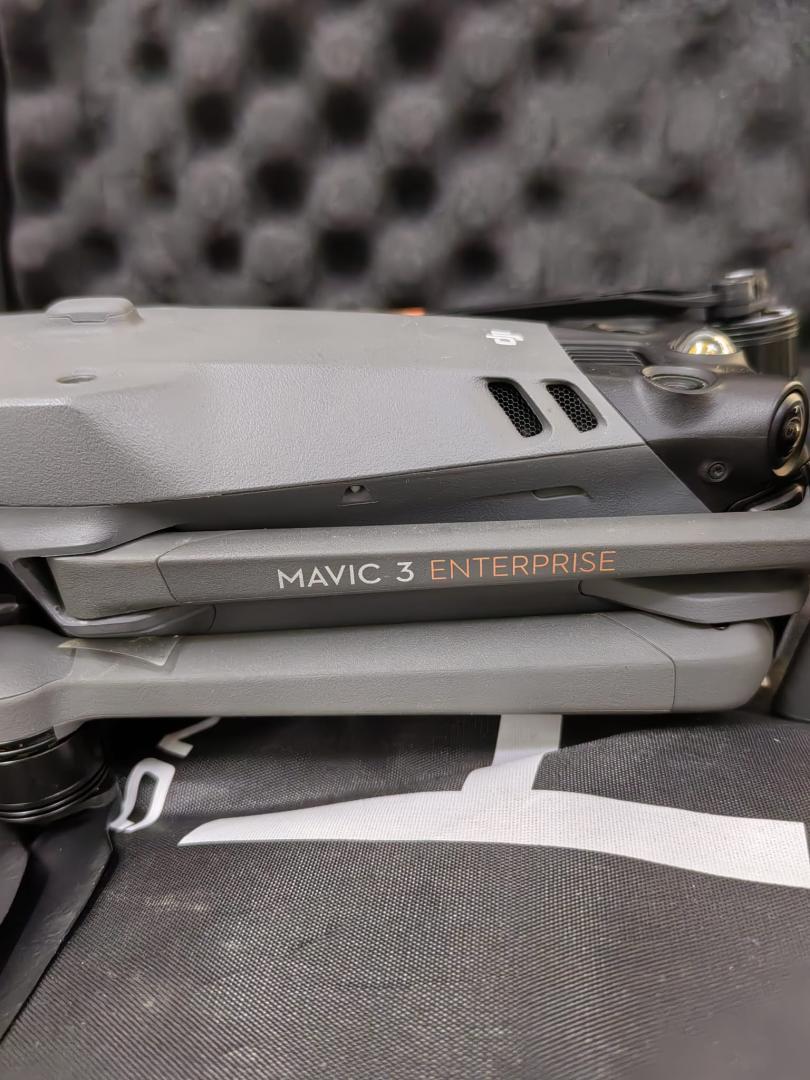 Drona DJI Mavic 3T - image 2