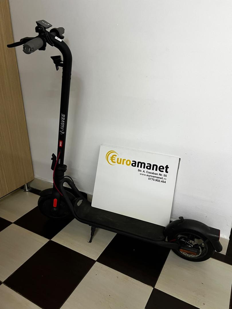 Trotineta electrica Navee V40i, Autonomie 40 Km, 25 km/h