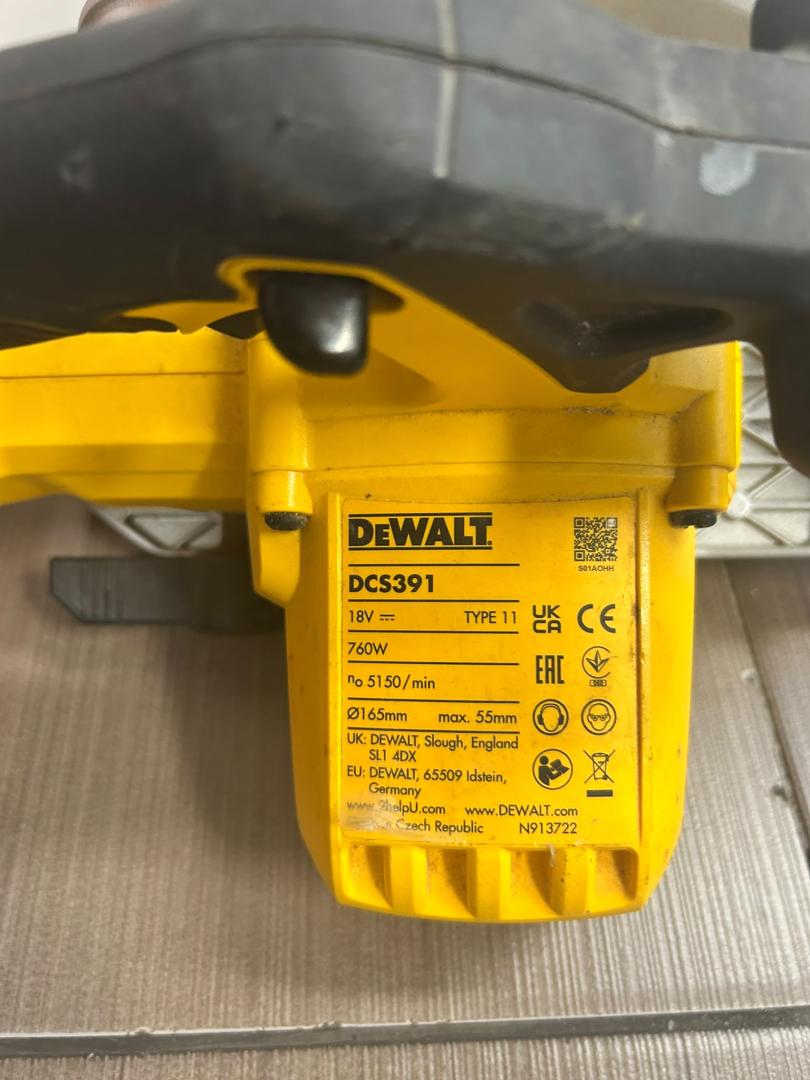 Fierastrau circular DeWALT DCS391 image 2
