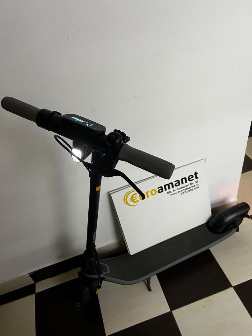 Trotineta Electrica Ninebot KickScooter E2 powered by Segway image 2