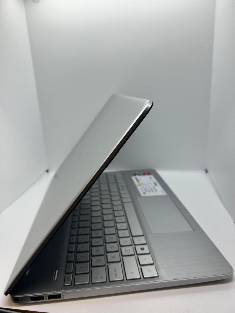 Laptop HP 15s-eq1035nq Ryzen 7 4700U, 15.6", Full HD, 16GB, 512GB SSD image 2