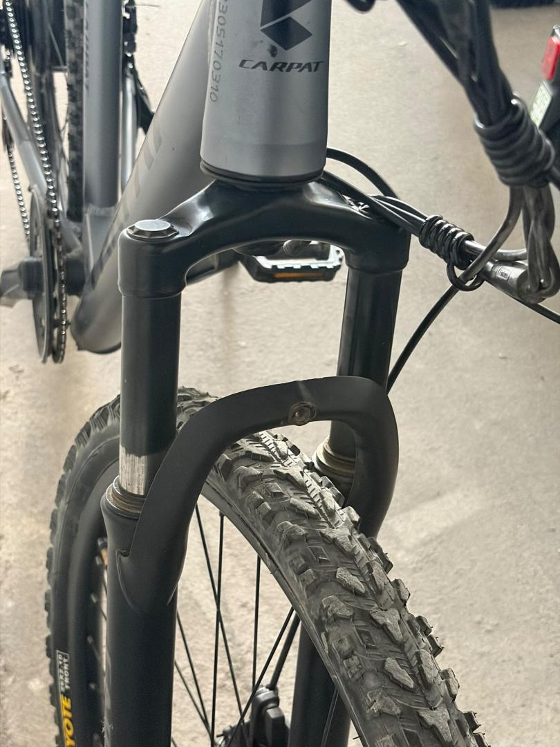 Bicicletă electrică Carpat MTB Almighty C26518E, 26", gri/negru, autonomie 40 km, motor 250W image 3