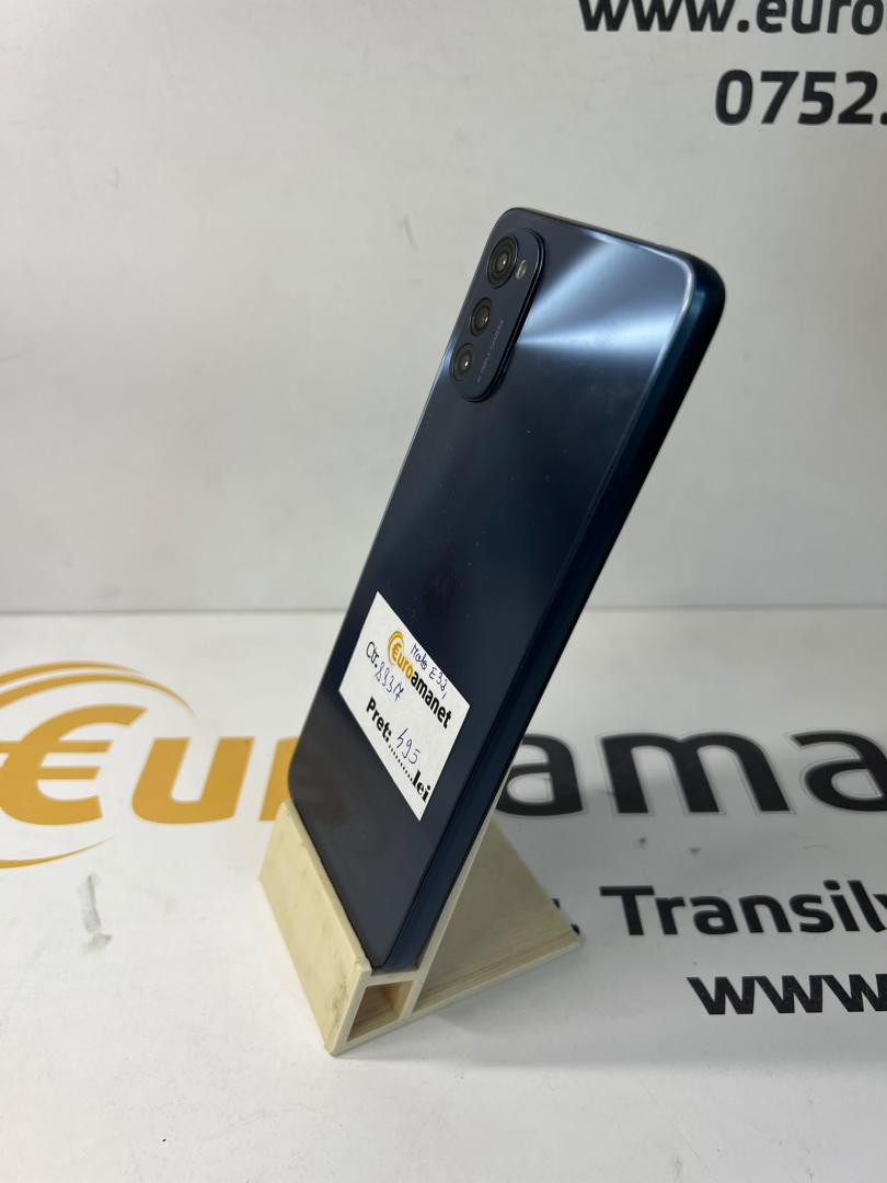 Telefon mobil Motorola Moto E32, Dual SIM, 64GB, 4GB RAM, 4G