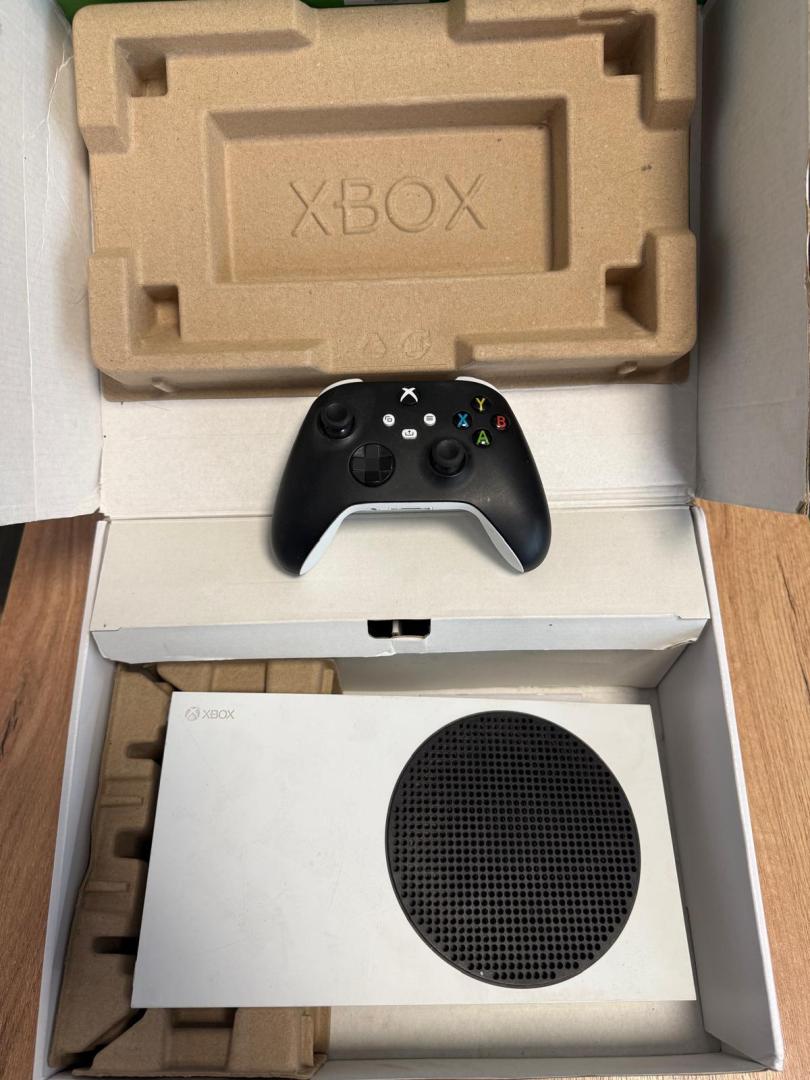 Consola Microsoft Xbox Series S, 512 GB image 1