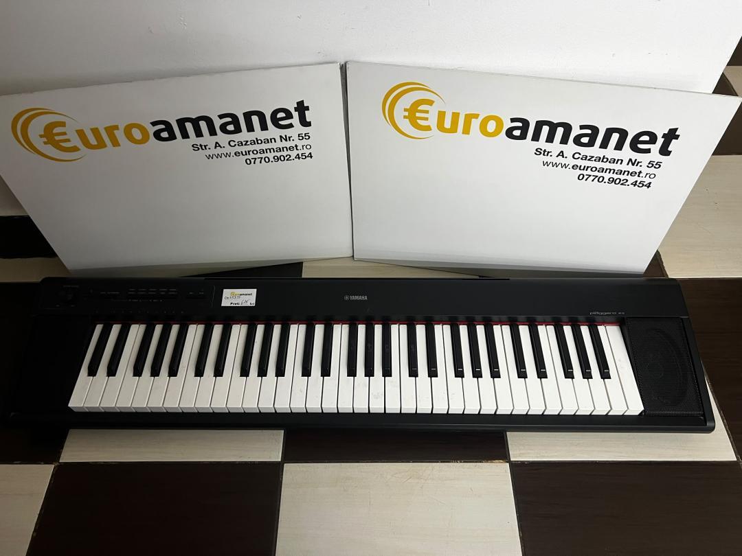Pian Digital Portabil Yamaha NP-12