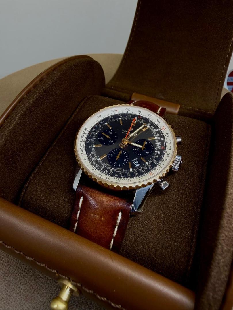 Breitling Navitimer 1 B01 Chronograph image 2