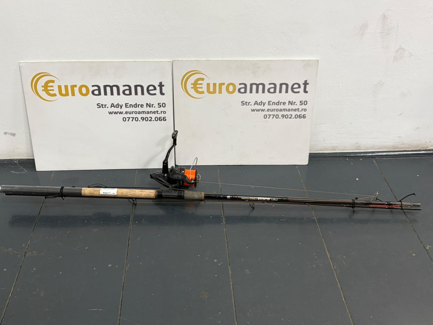 Lanseta MF Black Force Feeder Lungime 3.90 m Actiune 50 – 150 gr