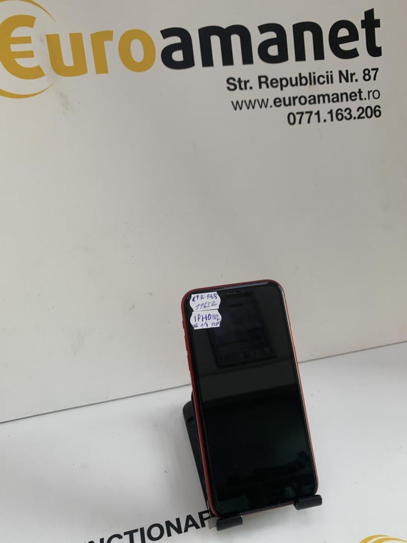 iPhone 11 128GB 84% Red