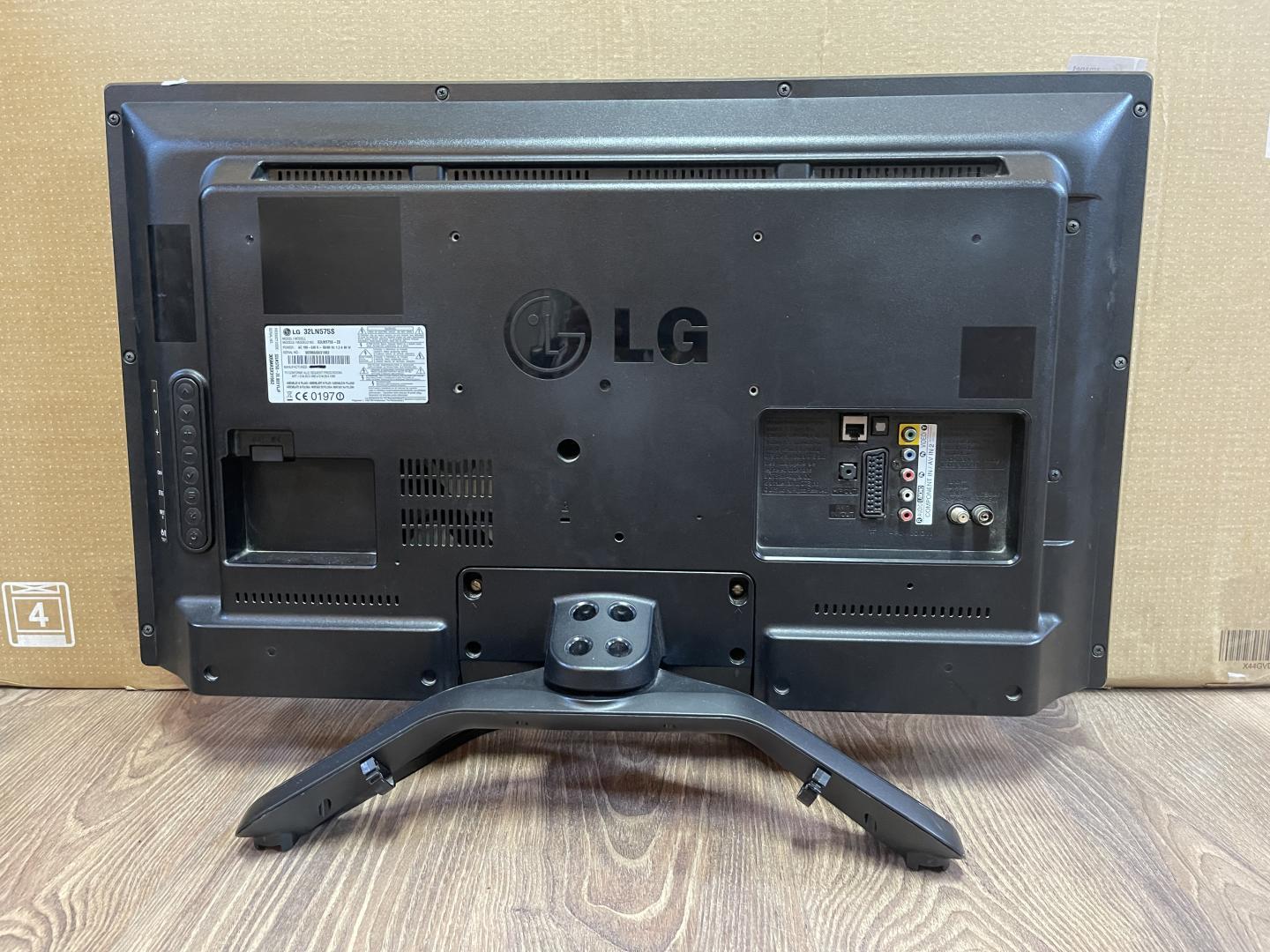 Televizor Smart LED LG, 81cm, Full HD, 32LN575S image 1