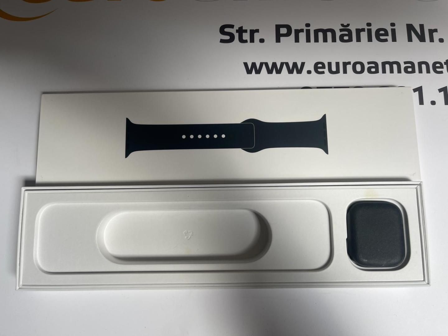 Apple Watch 8, GPS, Cellular, Carcasa Midnight Aluminium 45mm image 1