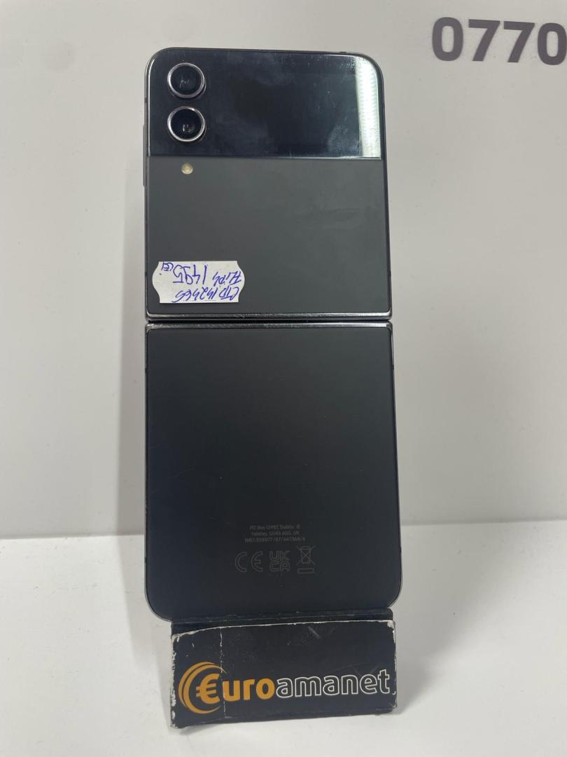  Samsung Galaxy Z Flip4, 8GB RAM, 128GB image 4