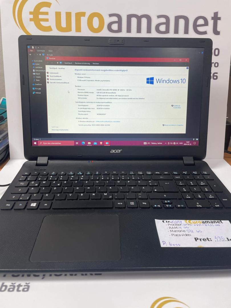 Laptop Acer Aspire cu procesor Intel® Celeron