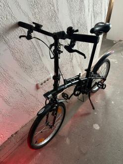 Bicicletă pliabilă Btwin 100 de 20 de inchi - Neagră