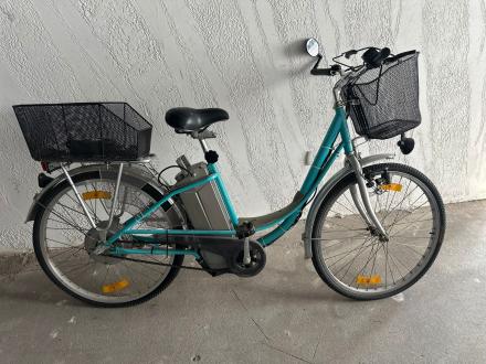 Bicicleta Electrica Dama, 26"