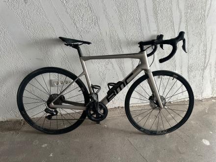 Bicicleta Cursiera BMC, 25"