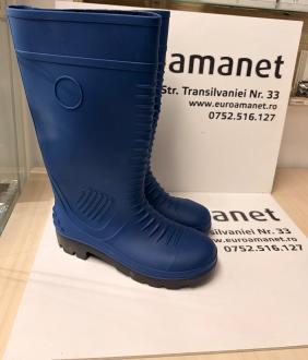Cizme cauciuc ,culoarea albastra 