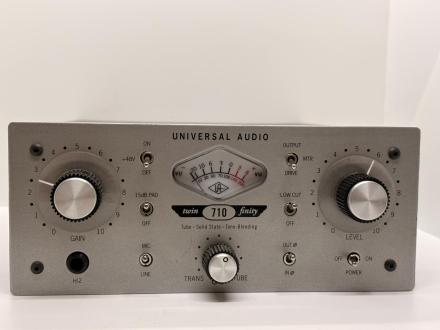 Preamplificator microfon Universal Audio 710 Twin-Finity 