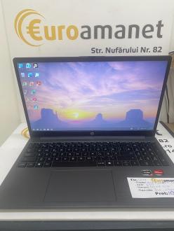 Laptop HP 15, AMD Ryzen 7 5825U, 15.6" Full HD, 16GB, SSD 512GB