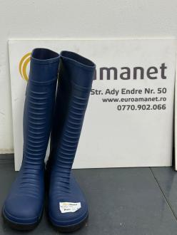 Cizme din cauciuc, culoarea albastra ,noi