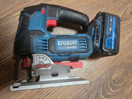 Fierastrau pendular Erbauer ERI1087JSW, 3200rpm, 18V cu acumulator