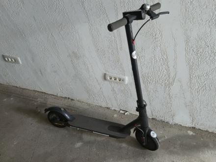 Trotineta electrica pliabila Xiaomi Electric Scooter 3 Lite Black, Autonomie max.20 Km, Viteza 20 Km/h, Putere motor