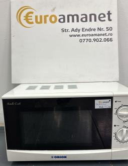 Cuptor cu microunde Orion OM2018 , 700 W, 20 l, Semnal sonor, Functie decongelare , 6 nivele de putere, Alb