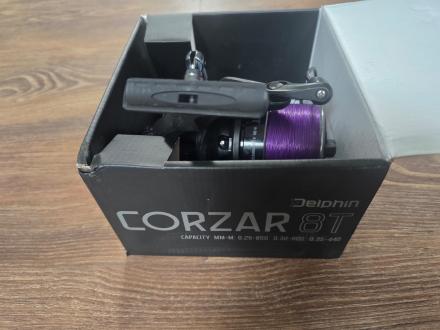 Lanseta pescuit Delphin Corsa Black 360 cm, 3.25 lbs, 3 piese, PowerWrap, antiderapant+Mulineta Crap Delphin CORZAR 8T