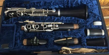 Clarinet professional F Arthur ubel