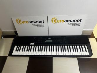 Yamaha PSR-E383