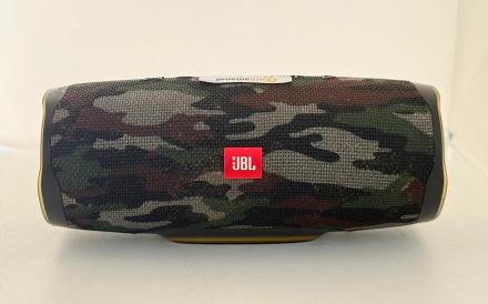 Boxa portabila JBL CHARGE4, BASS Radiator, Bluetooth, Connect+, USB, Powerbank 7500mAh, Rezistenta la apa IPX7, Military