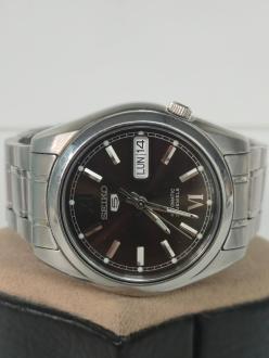Ceas Seiko 5 7S26-01V0 automat cu 21 de rubine, culoare neagră, Day/Date