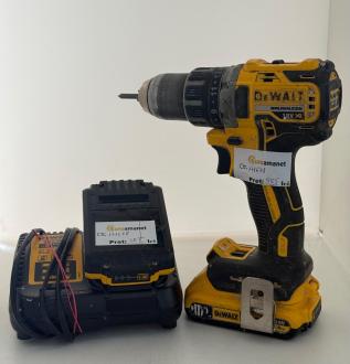 Masina de gaurit si insurubat DeWalt