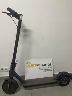 Trotineta electrica Xiaomi Mi Electric Scooter 3