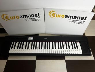 Pian Digital Portabil Yamaha NP-12